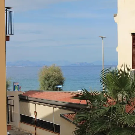 Dea Seaview Apartment Cefalu Exterior photo